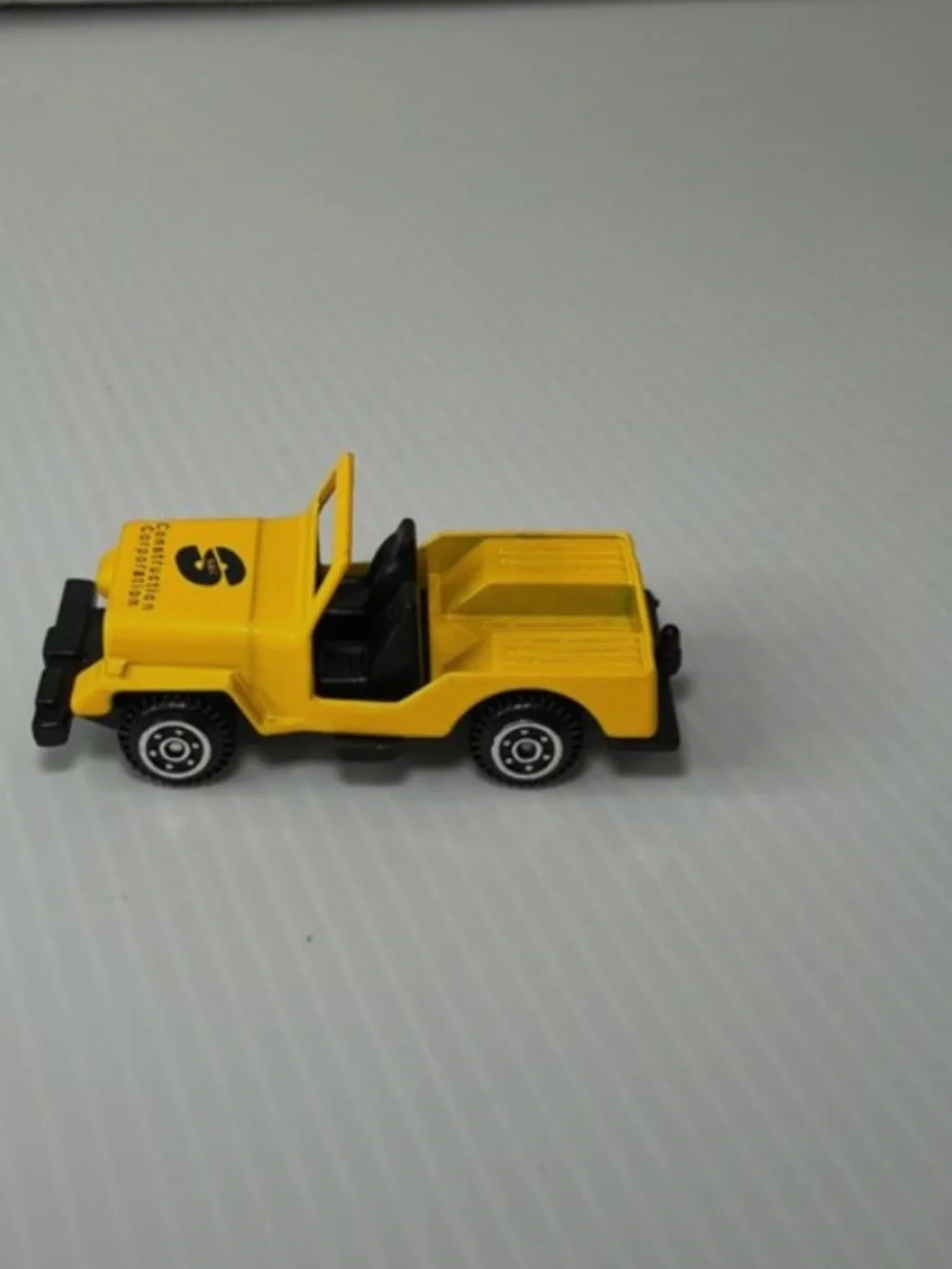 S & C Construction Coporation Loose Diecast Jeep Greenbrier Intl